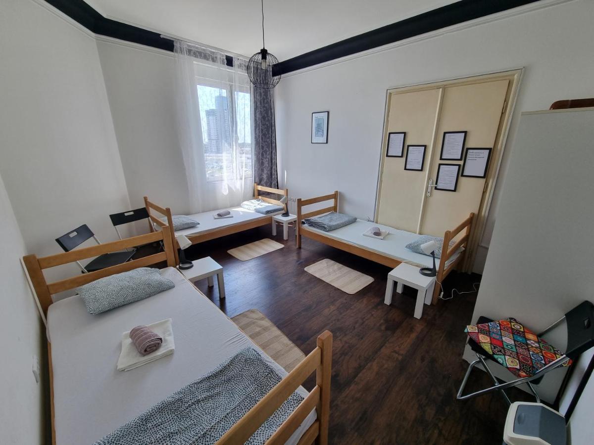 Downtown Belgrade Hostel And Apartments ภายนอก รูปภาพ