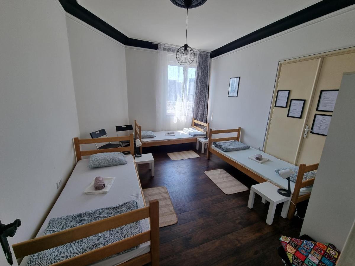 Downtown Belgrade Hostel And Apartments ภายนอก รูปภาพ