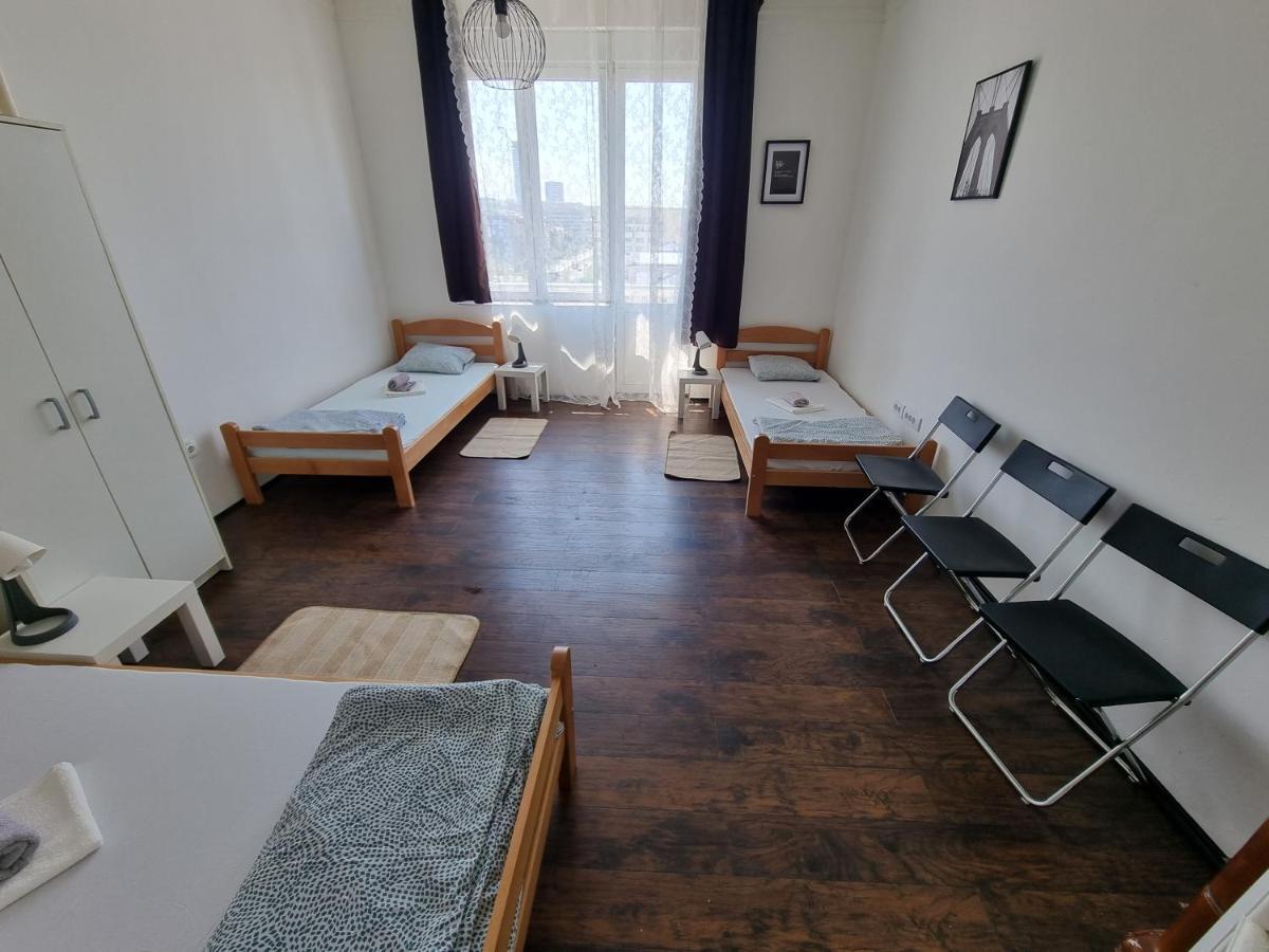 Downtown Belgrade Hostel And Apartments ภายนอก รูปภาพ